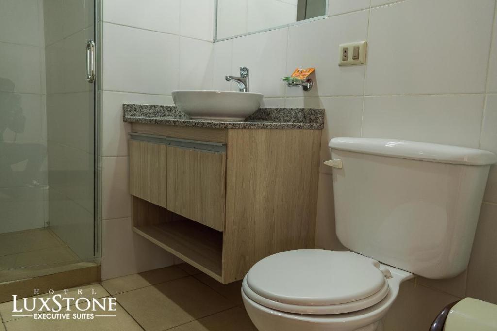 Luxstone Executive & Suites La Paz Exteriér fotografie